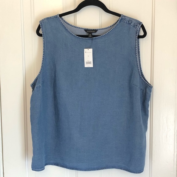 Banana Republic Tops - NWT Banana Republic denim summer tank